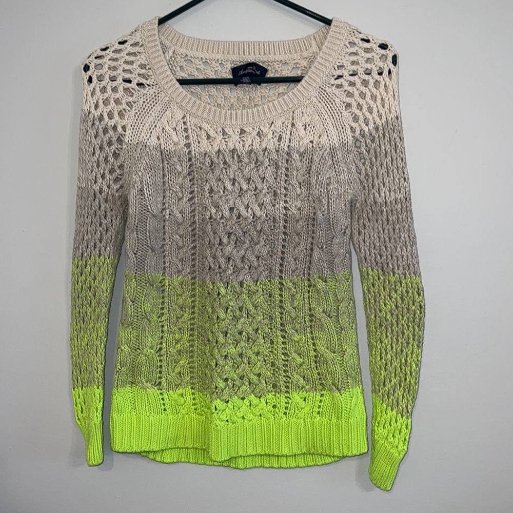 Women’s American Eagle lightweight sweater, sz XS, mesh sweater